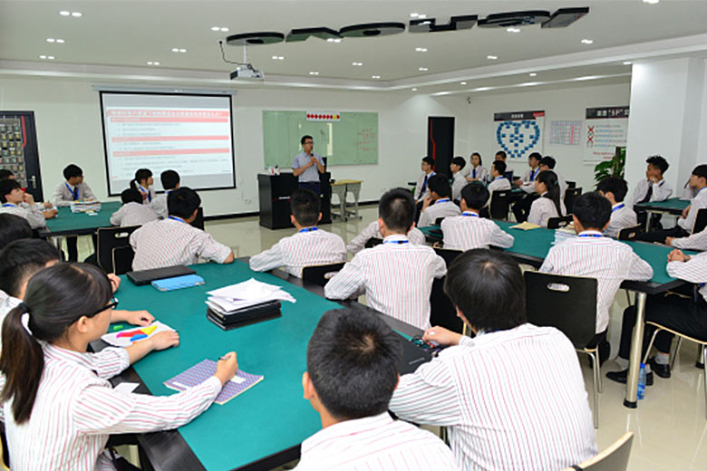 长沙市信息职业技术学校联想3C一体化实训中心